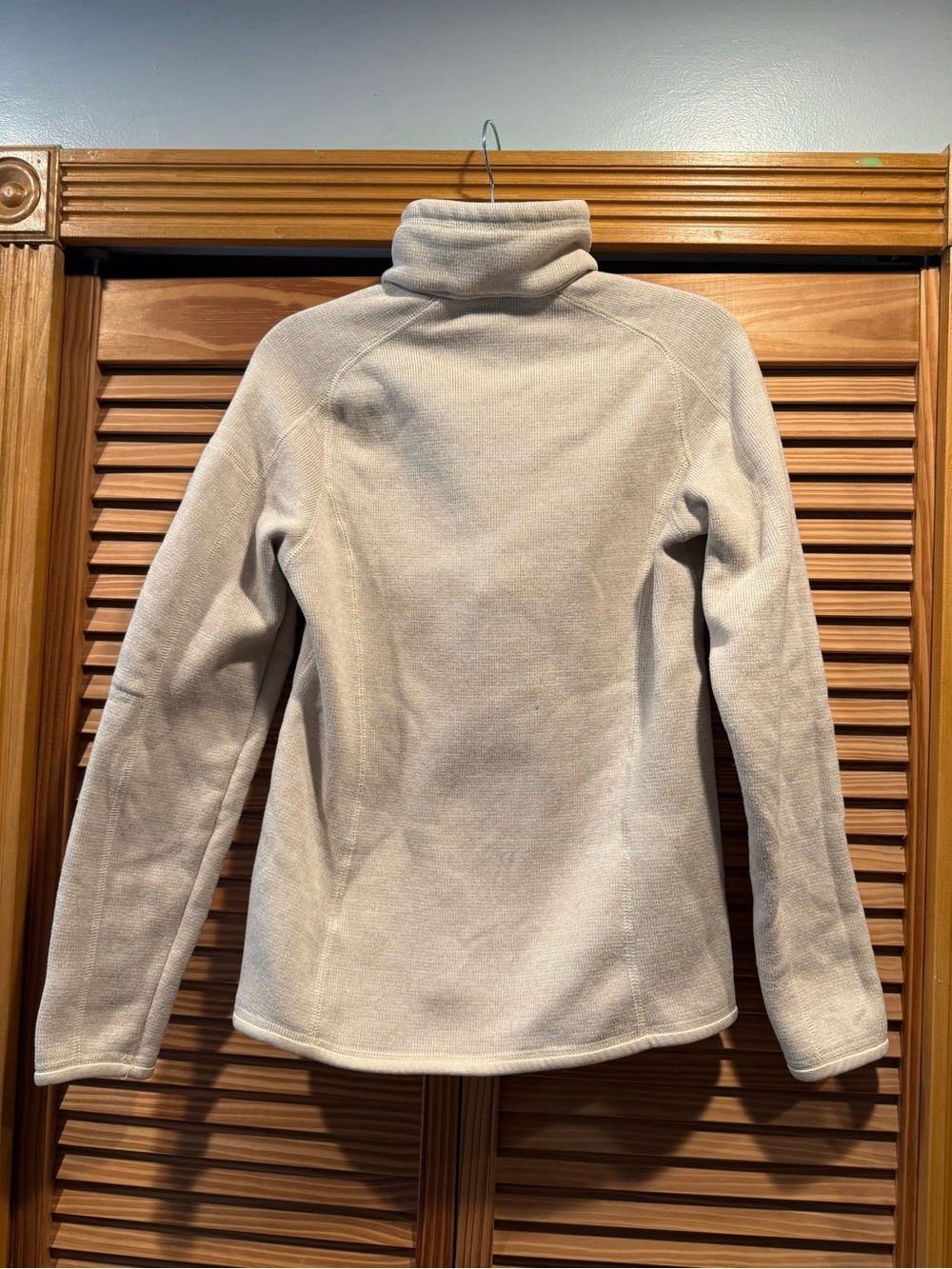 Patagonia Cream Half-Zip Turtleneck Fleece Pullover - Picture 4 of 4